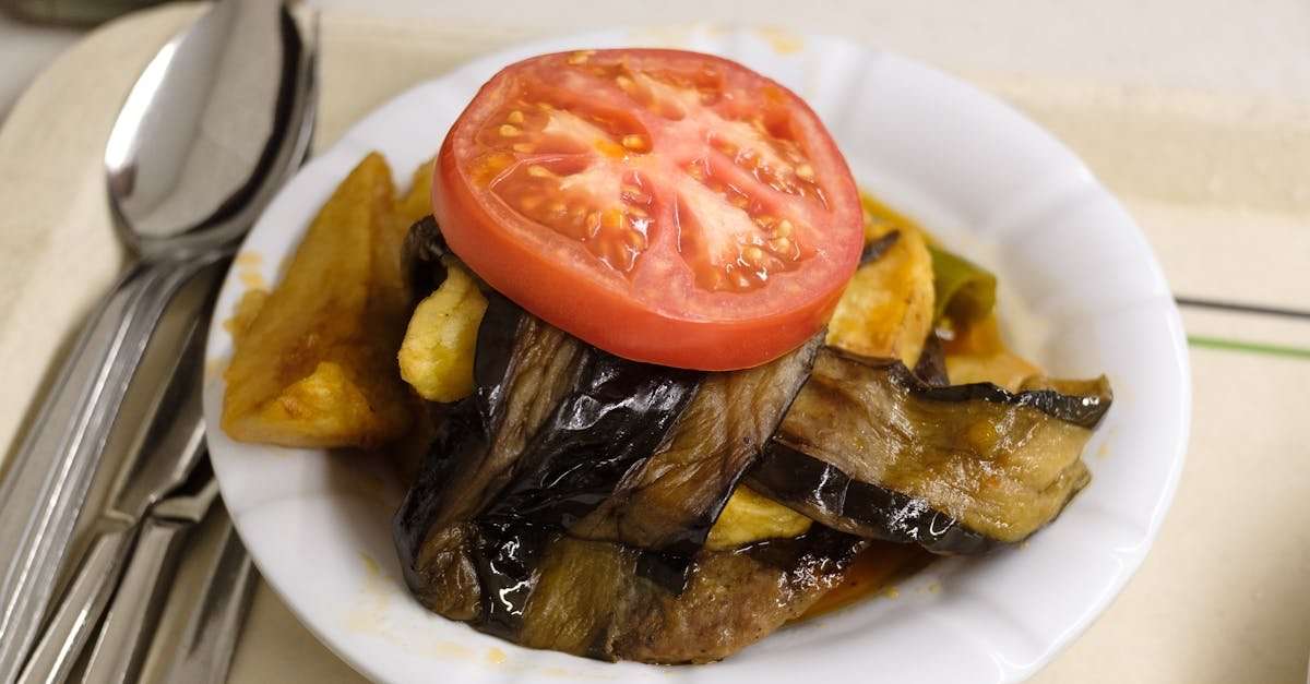 Grecka moussaka krok po kroku — klasyczny przepis, który zawsze się udaje