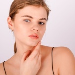 Keto glow czy keto kłopoty? Co dieta ketogeniczna robi z Twoją skórą